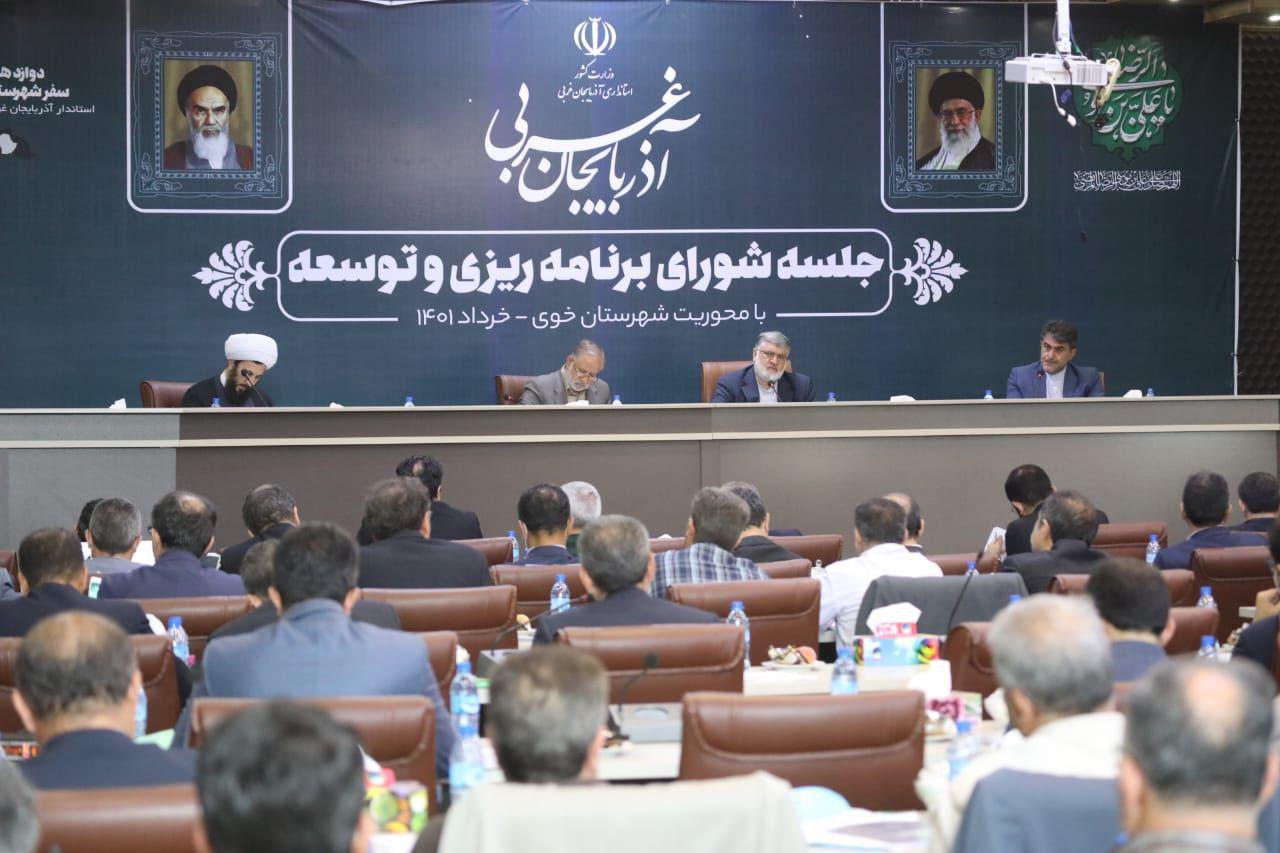 آلبوم تصویری / سفر دو روزه استاندار آذربایجان غربی به شهرستان خوی