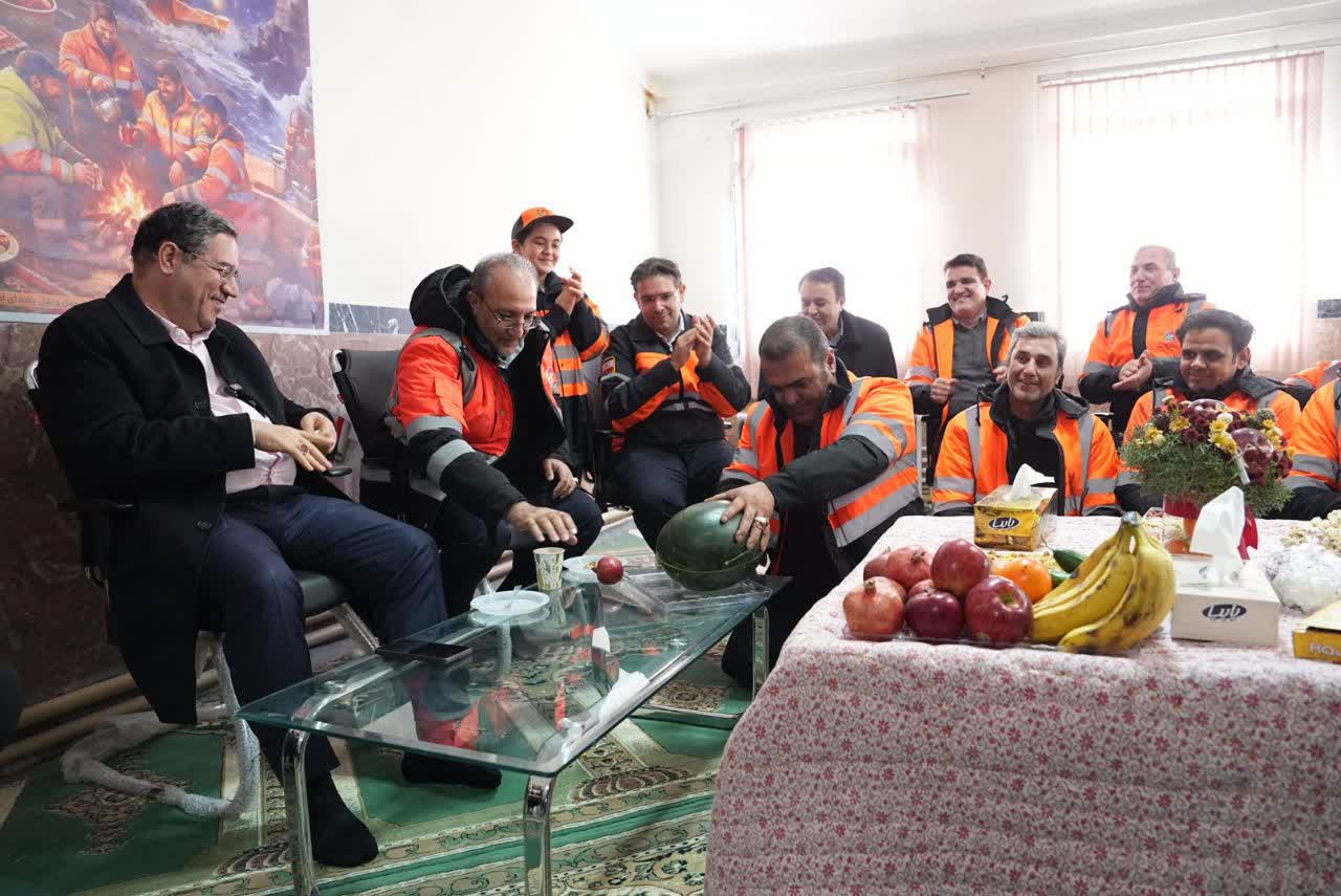 جشن شب یلدای استاندار آذربایجان‌غربی با راهداران + تصاویر