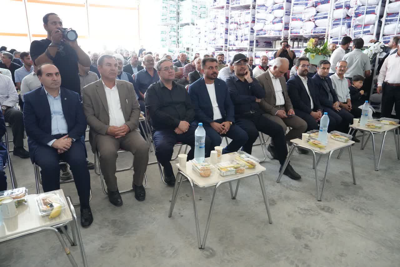افتتاح واحد تولید انواع شیرخشک، پودر آب‌پنیر و روغن کره در میاندوآب + تصاویر