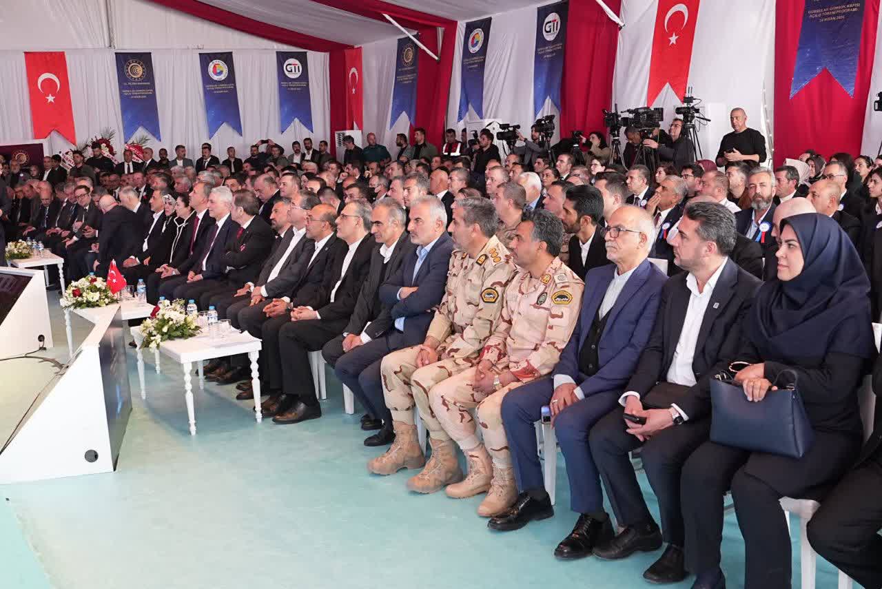 آلبوم تصویری / افتتاح گمرک گوربلاک ترکیه در مرز مشترک با ایران