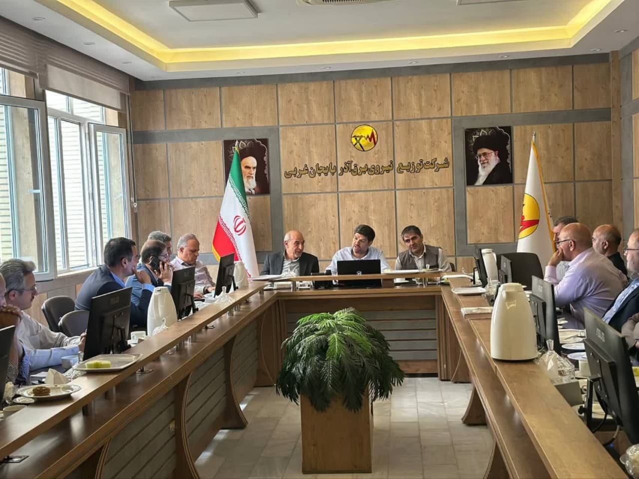 برگزاری جلسه ستاد مدیریت بحران آذربایجانغربی + تصاویر