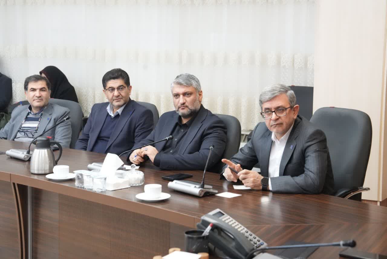 آلبوم تصویری/ برگزاری جلسه بررسی آخرین وضعیت دریاچه ارومیه