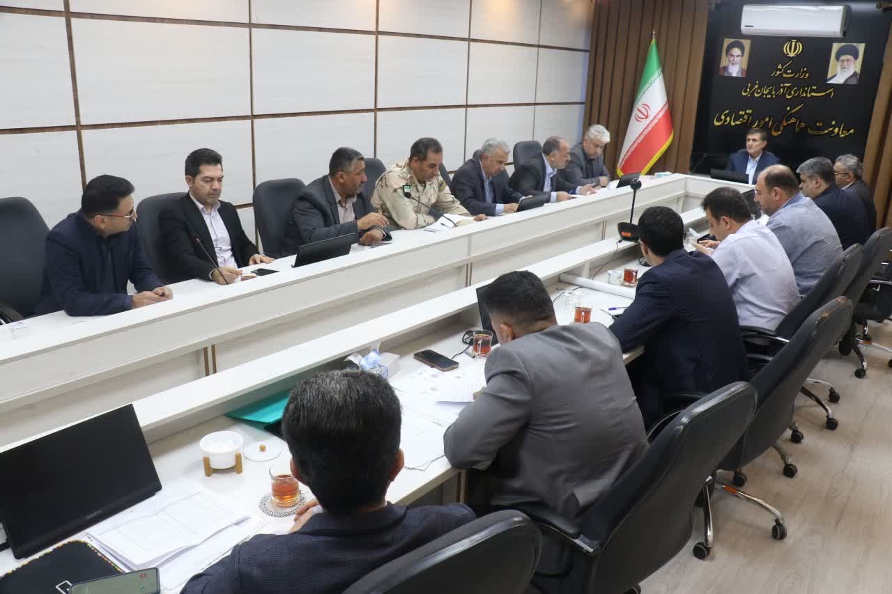 برگزاری جلسه هماهنگی سرمایهگذاری در بازارچه مرزی کیله سردشت + تصاویر