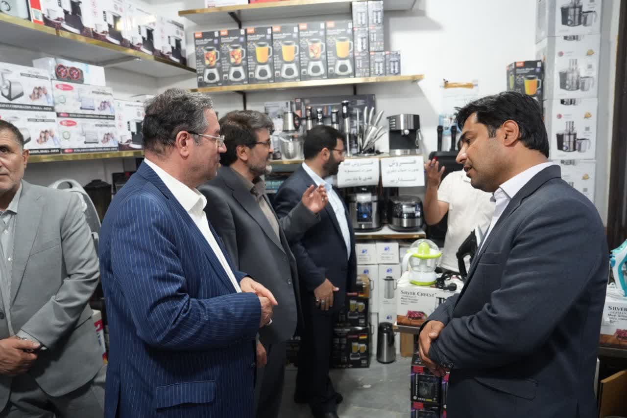 دیدار استاندار آذربایجانغربی با بازاریان و مردم شهرستان چهاربرج + تصاویر