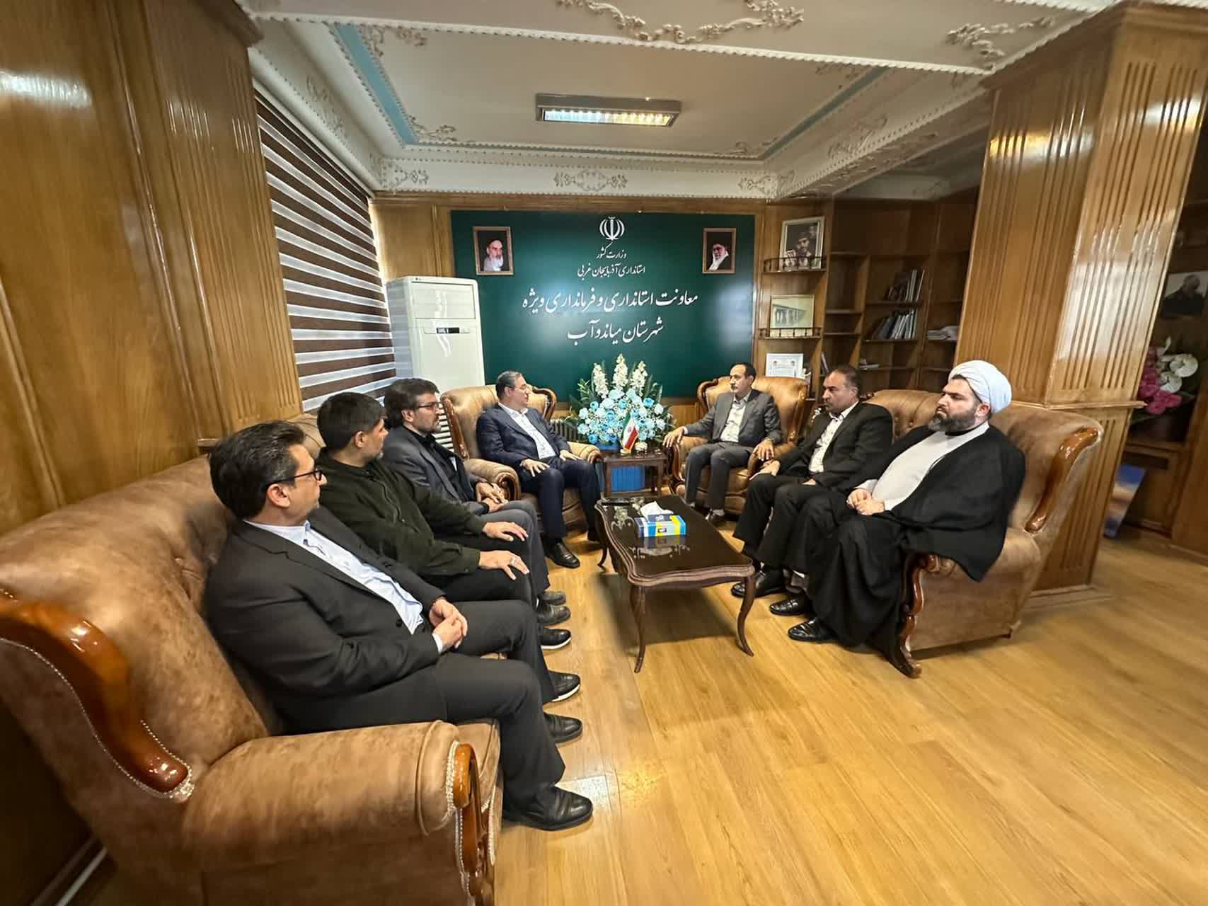 دیدار معاون آب و خاک وزیر جهاد کشاورزی با استاندار آذربایجانغربی + تصاویر