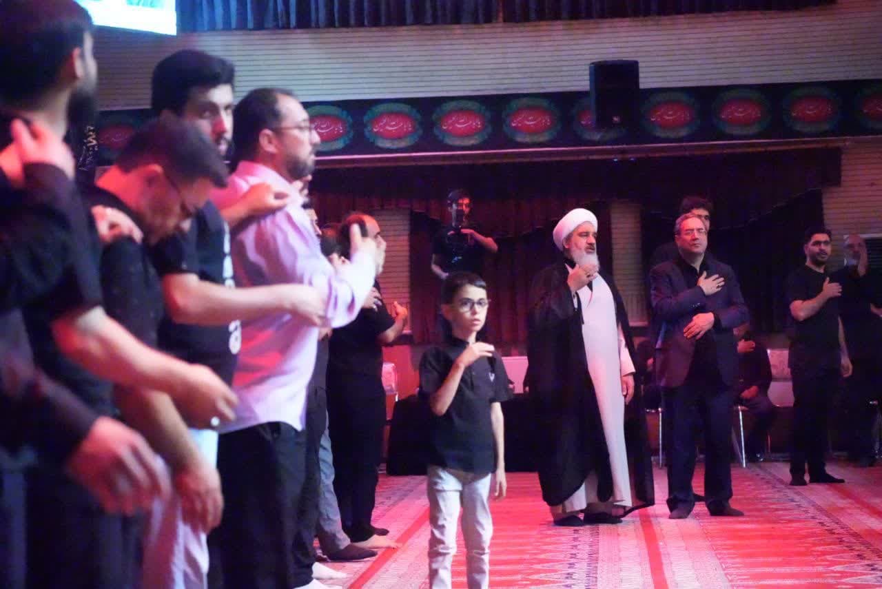 برگزاری آیین عزاداری شبهای محرم و شهادت اباعبدالله الحسین (ع) در حسینیه اعظم علی بن موسی الرضا (ع) ارومیه