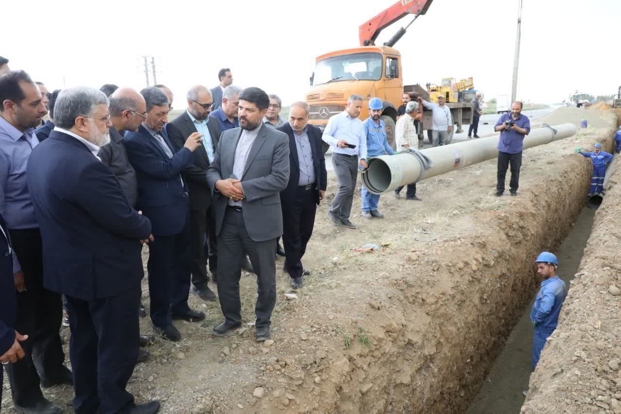 بازدید رئیس بنیاد مستضعفان انقلاب اسلامی و استاندار آذربایجانغربی از روند اجرای پروژه آبرسانی شهید شبان + تصاویر