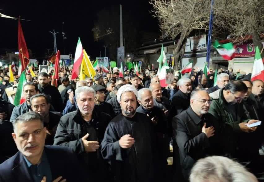 مرور اتحاد و انسجام مردم ارومیه هر شب در تجمع شبانه