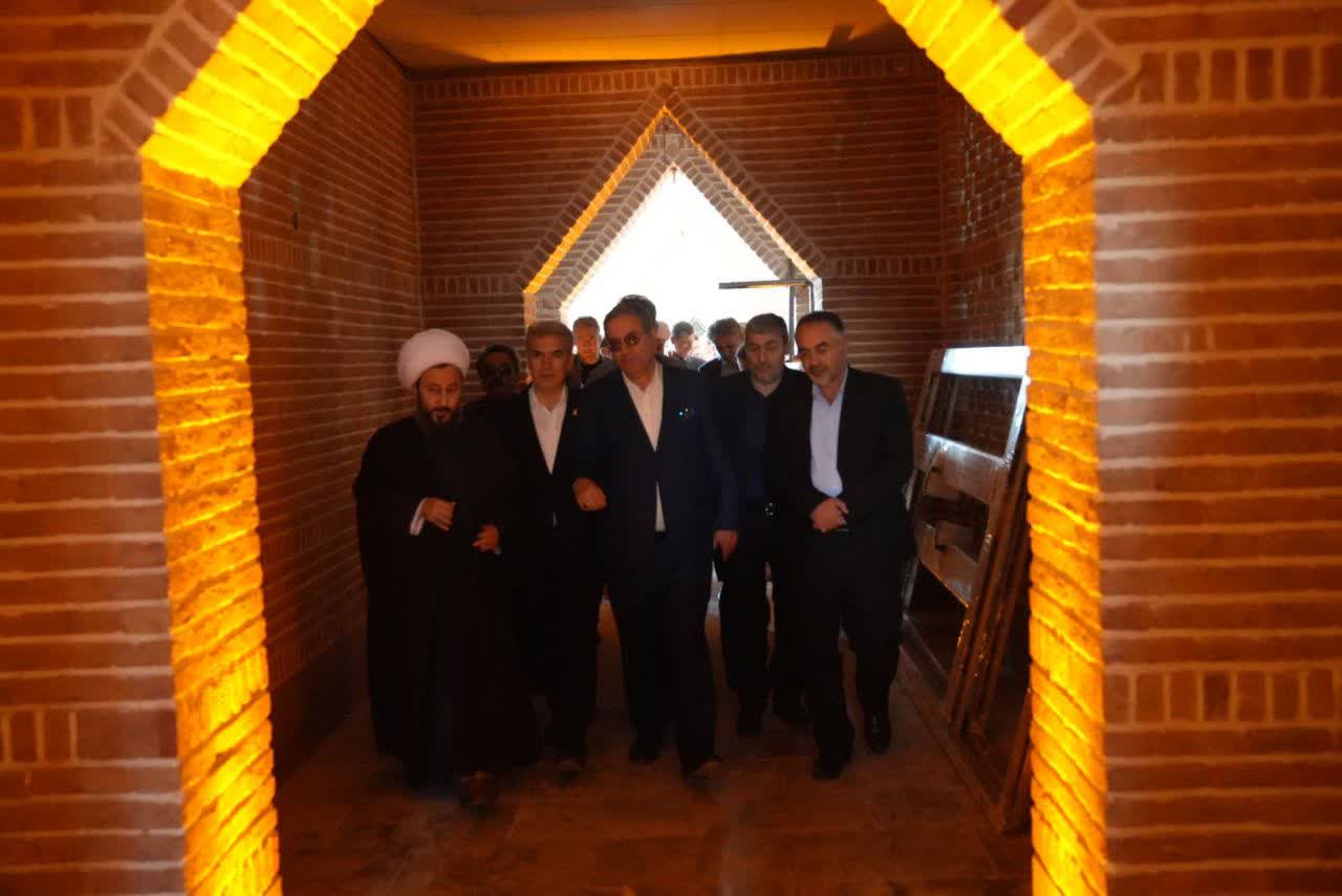 استاندار آذربایجانغربی روند تکمیل بارگاه شمس تبریزی را بررسی کرد