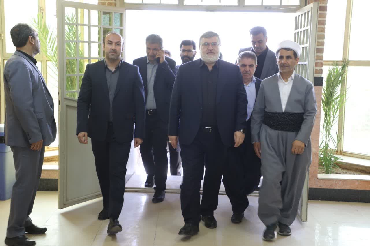 آلبوم تصویری / بازدید استاندار آذربایجان غربی از چند واحد تولیدی و صنعتی در بوکان