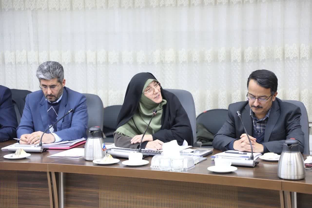 برگزاری جلسه بررسی مسائل و مشکلات و ظرفیت های توسعه ای شهرستان ارومیه + تصاویر