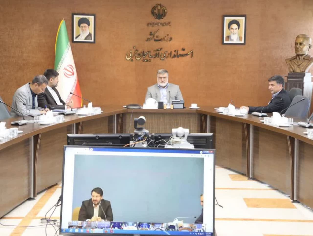 حضور استاندار آذربایجانغربی در جلسه شورای عالی مسکن به ریاست رئیس جمهور + تصاویر