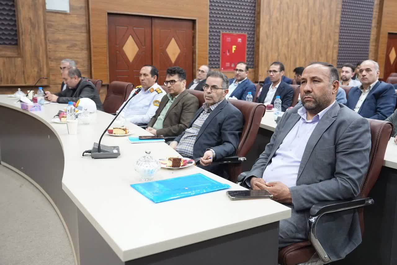 خوی را به قطب گردشگری منطقه تبدیل میکنیم