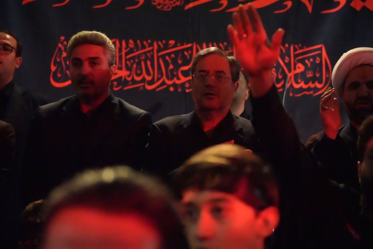 برگزاری آیین معنوی عزاداری شب عاشورای حسینی در مسجد لطفعلیخان ارومیه + تصاویر