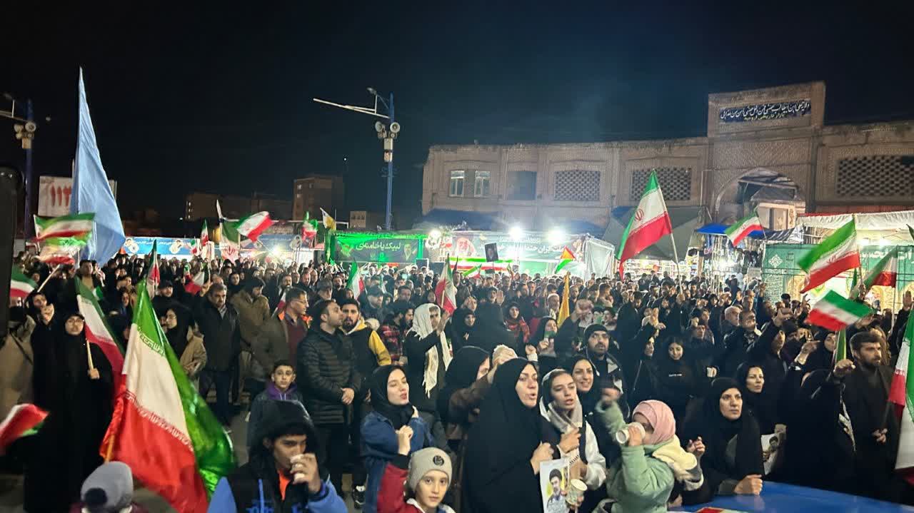 حضور حماسی مردم در تجمعات شبانه محاسبات دشمن را تغییر داد