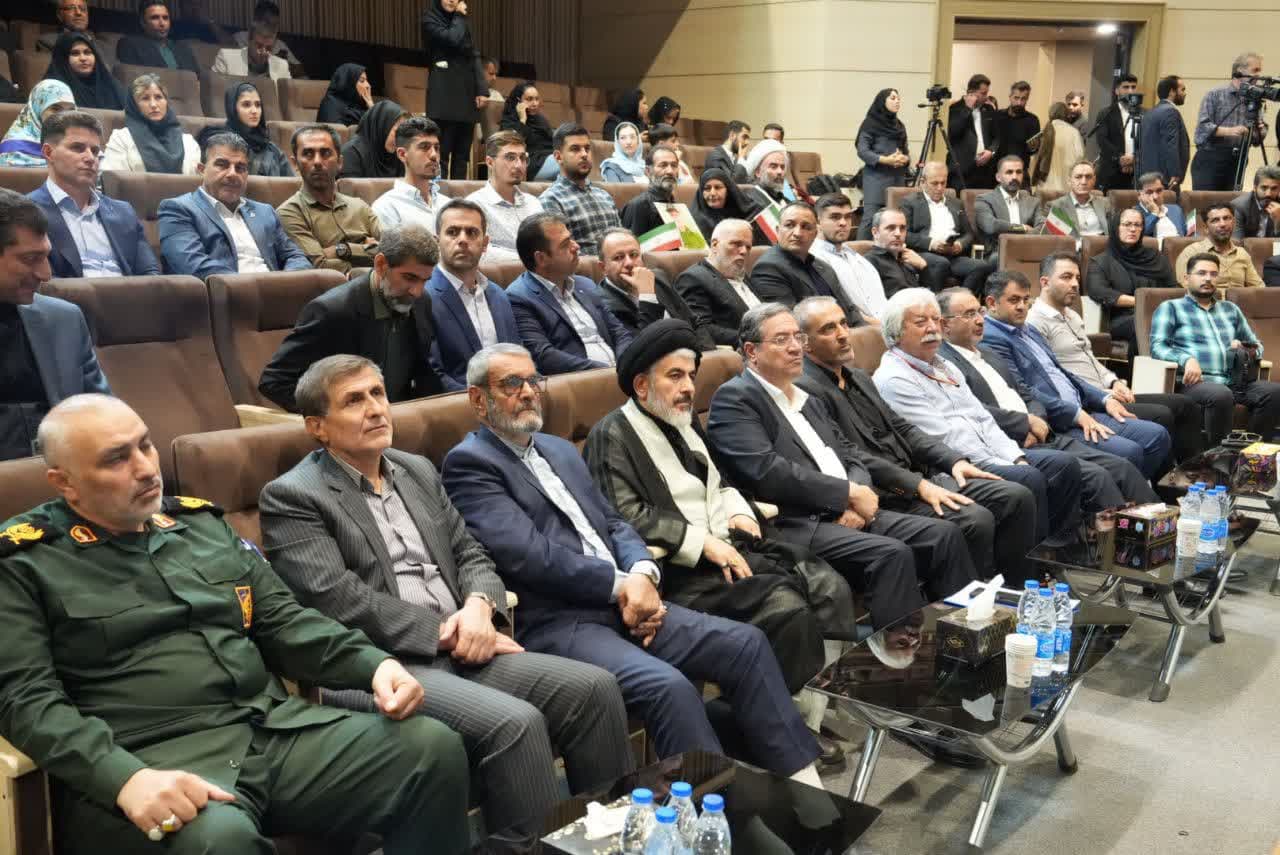 آلبوم تصویری / برگزاری آیین تجلیل از قهرمانان جهانی و آسیایی آذربایجانغربی