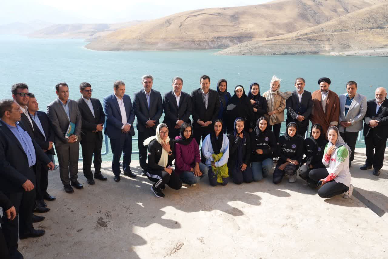 بازدید وزیر ورزش و جوانان از اردوی تیم ملی روئینگ بانوان در ارومیه + تصاویر