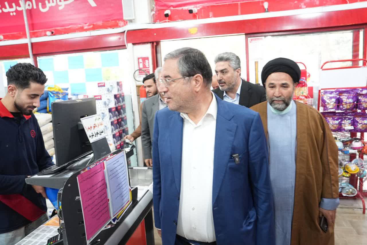 آلبوم تصویری / بازدید استاندار آذربایجانغربی از بازار و فروشگاههای ارومیه
