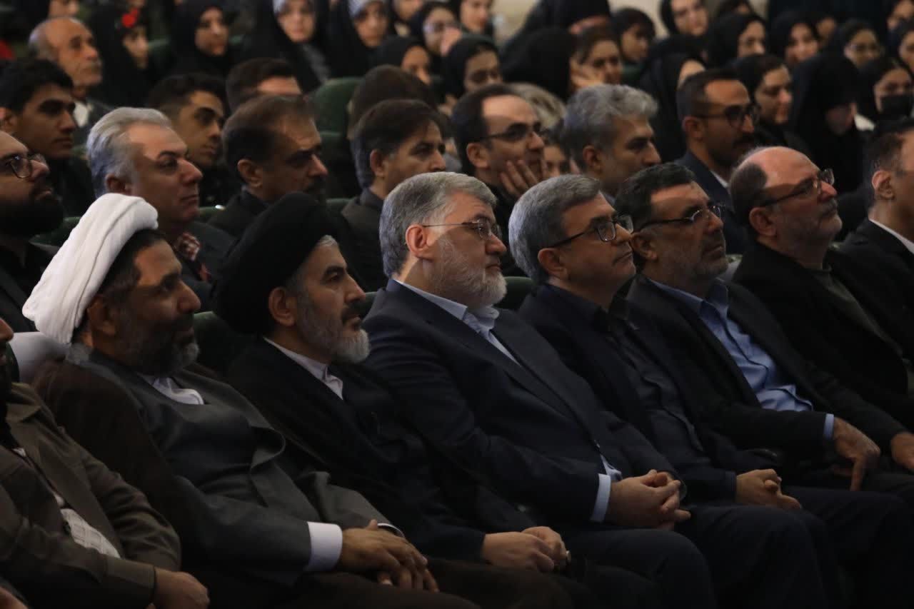 آلبوم تصویری / برگزاری آیین گرامیداشت 16 آذر و روز دانشجو در دانشگاه ارومیه