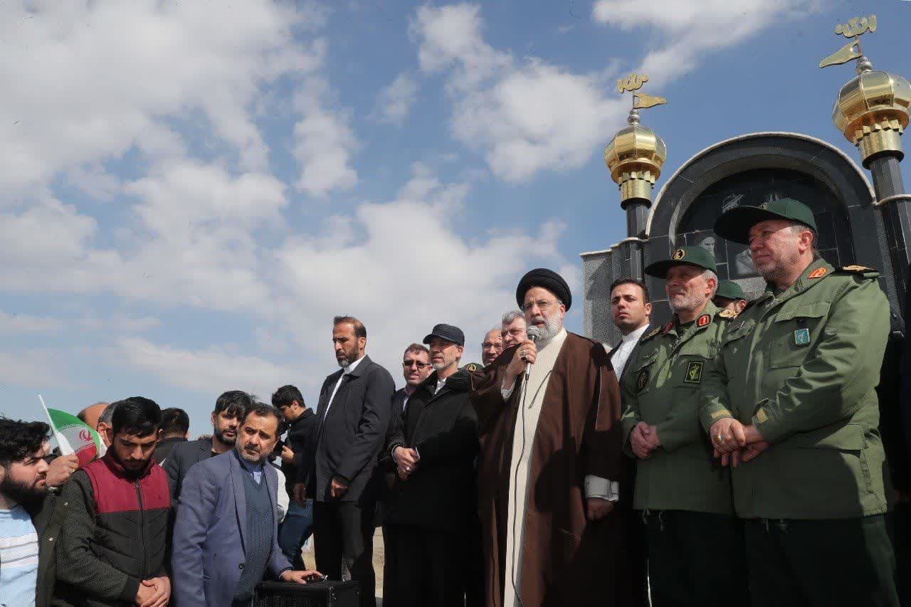 حضور رئیس جمهور در یادمان شهید محمد بروجردی + تصاویر