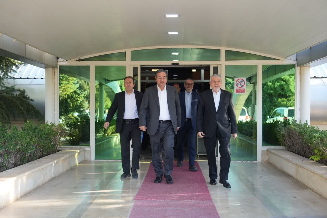 آغاز سفر وزیر میراث فرهنگی، گردشگری و صنایعدستی به آذربایجانغربی + تصاویر