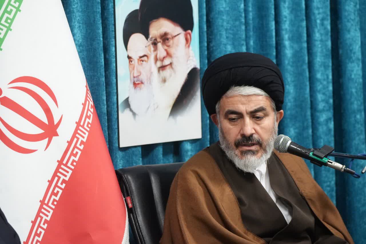 دیدار وزیر علوم و استاندار آذربایجان‌غربی با نماینده ولی فقیه در استان + تصاویر