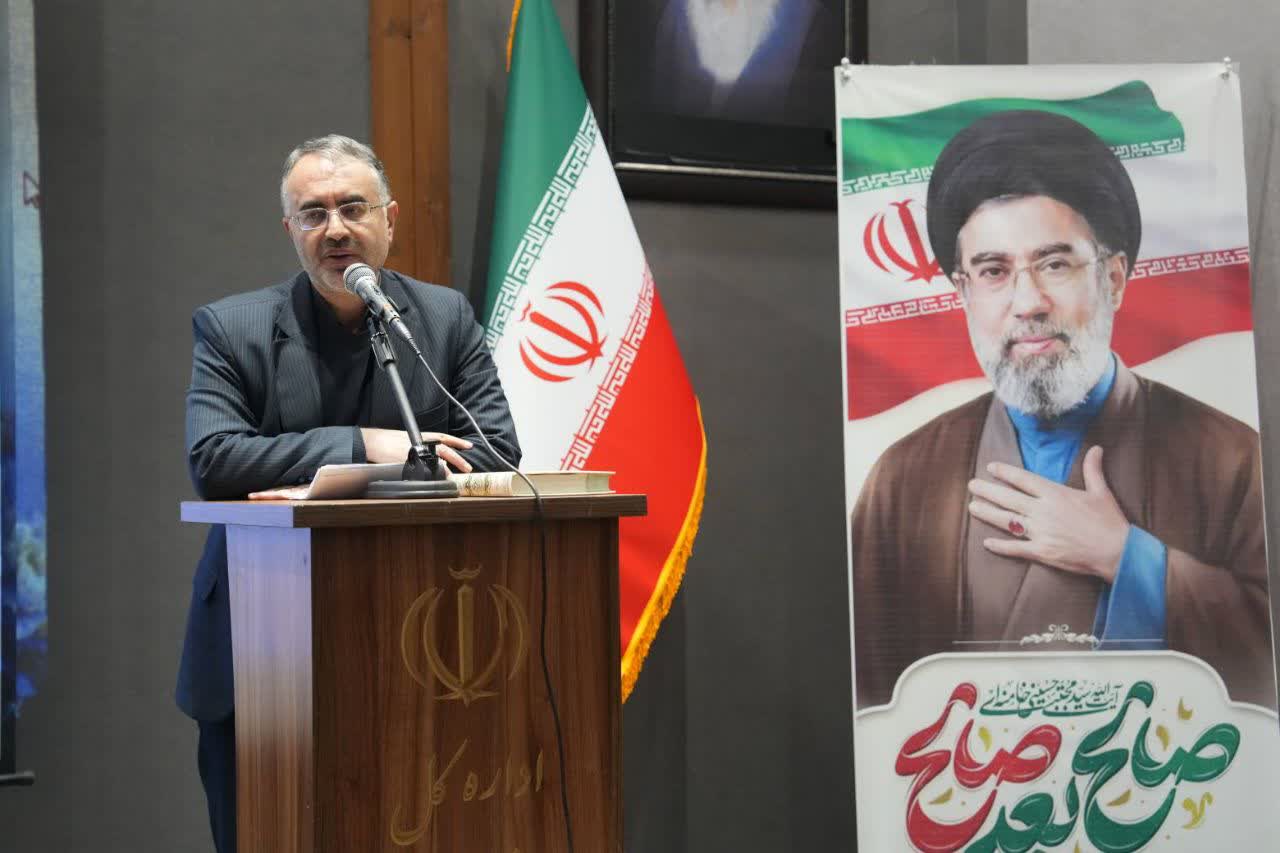 درنگ جایز نیست؛ حضور مردمی، اتحاد، همبستگی و همراهی لازمه ایفای مسئولیت تاریخی و اجتماعی در جنگ تحمیلی کنونی است