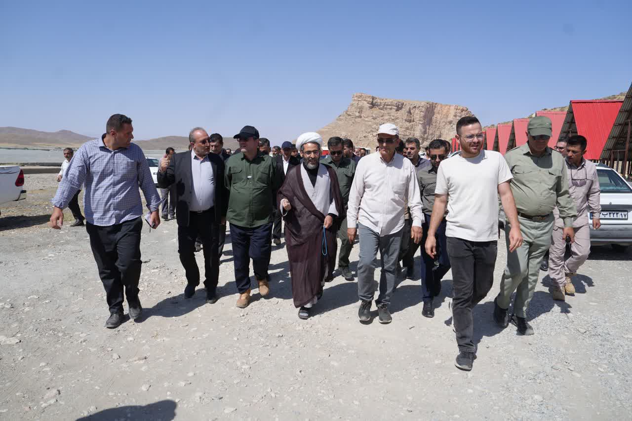 آلبوم تصویری / بازدید استاندار آذربایجانغربی از منطقه کاظمداشی ارومیه