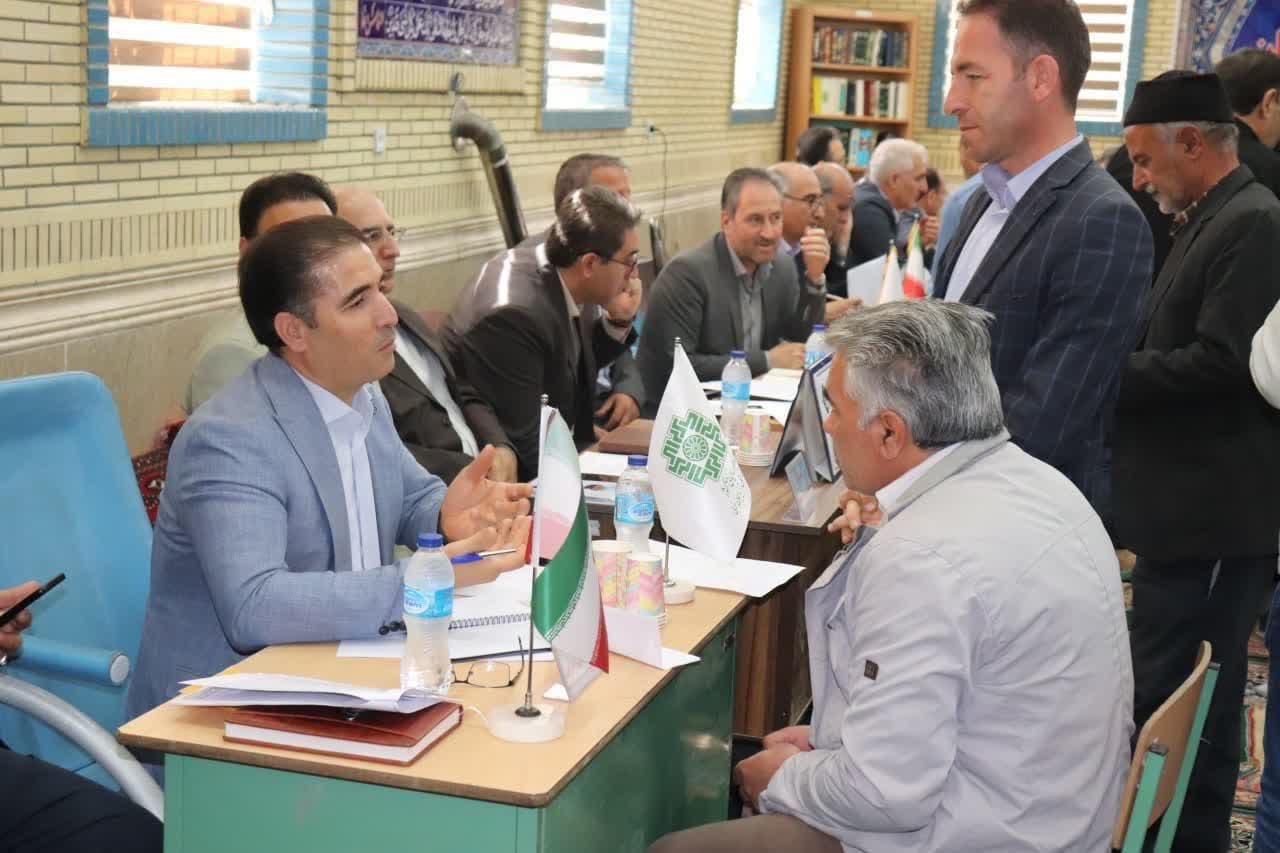 آلبوم تصویری / تشکیل میز خدمت ارتباطات مردمی در شهرستان چالدران با حضور مدیران کل ستادی و اجرایی آذربایجان غربی