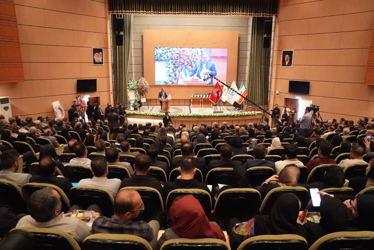 آلبوم تصویری / برگزاری آیین تجلیل از واحدهای نمونه استاندارد آذربایجانغربی