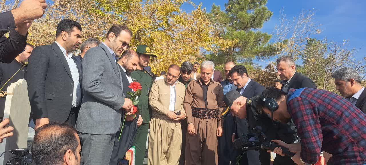 استقبال از معاون رئیسجمهور در شهرستان اشنویه + تصاویر