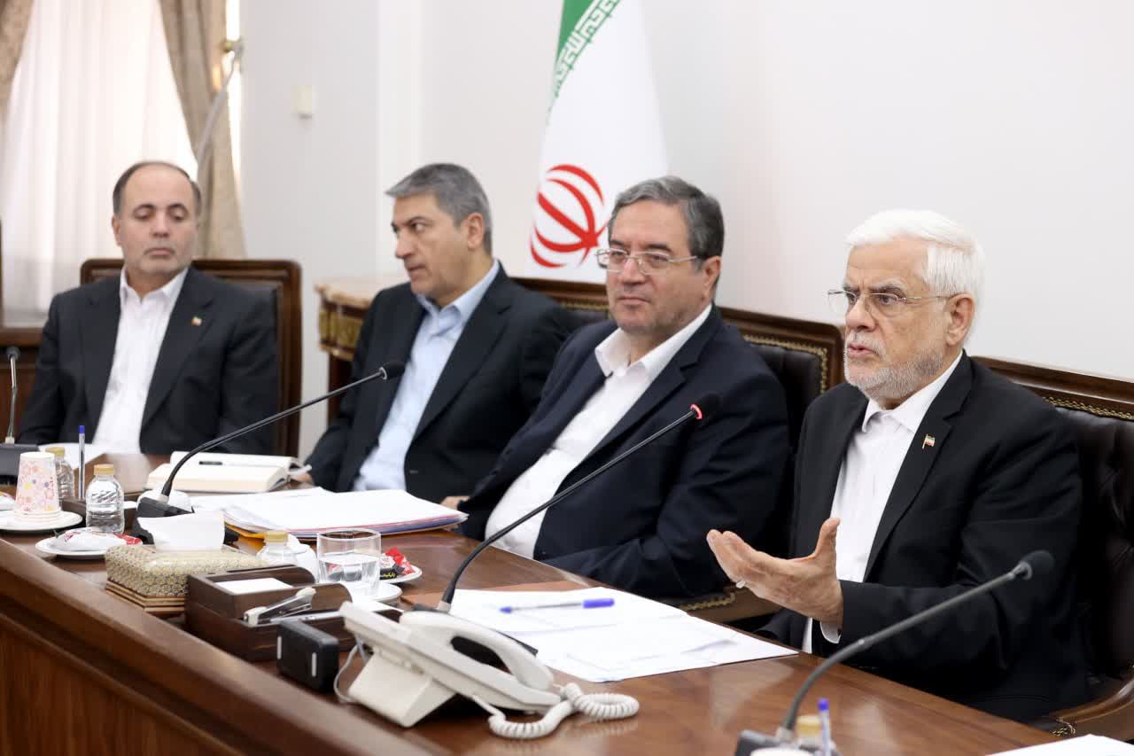 برگزاری جلسه کارگروه ملی نجات دریاچه ارومیه + تصاویر