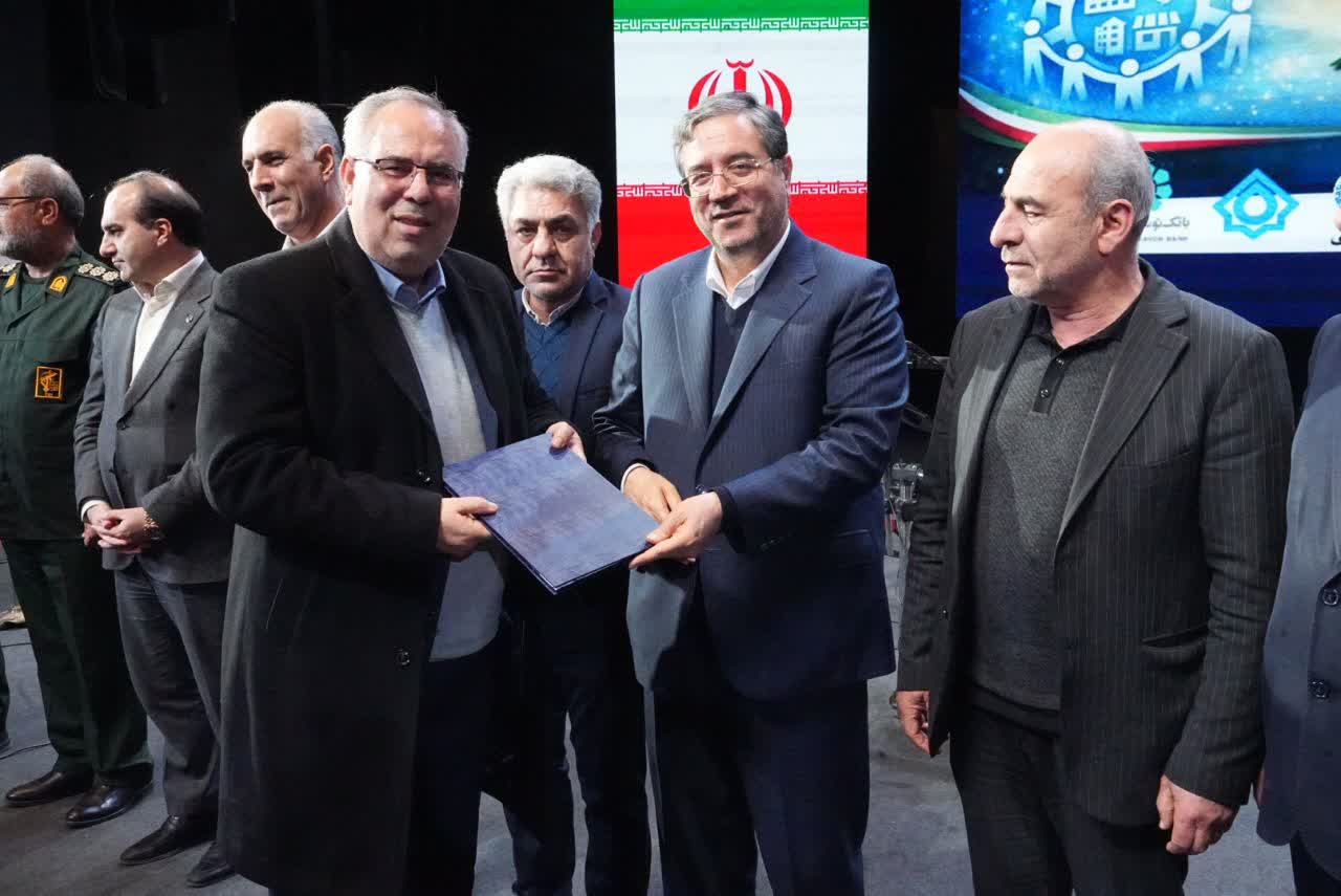 برگزاری آیین تجلیل از تعاون‌گران برتر آذربایجان‌غربی + تصاویر