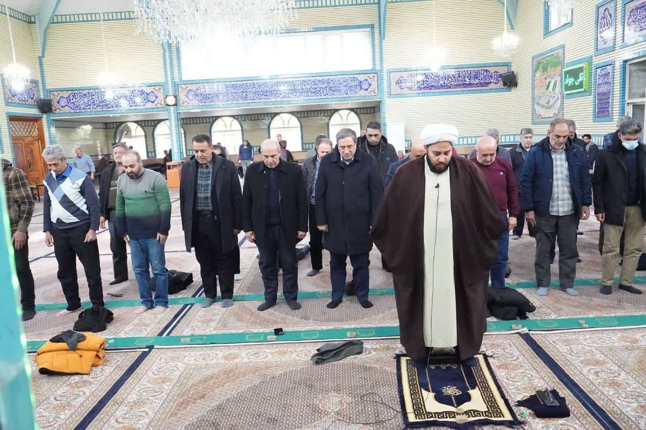 بازدید استاندار آذربایجان‌غربی از مسجد جامع ارومیه + تصاویر