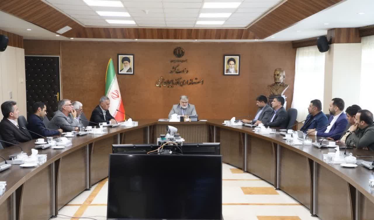 دیدار اعضای هیات مدیره سازمان نظام مهندسی ساختمان استان با استاندار آذربایجان غربی + تصاویر