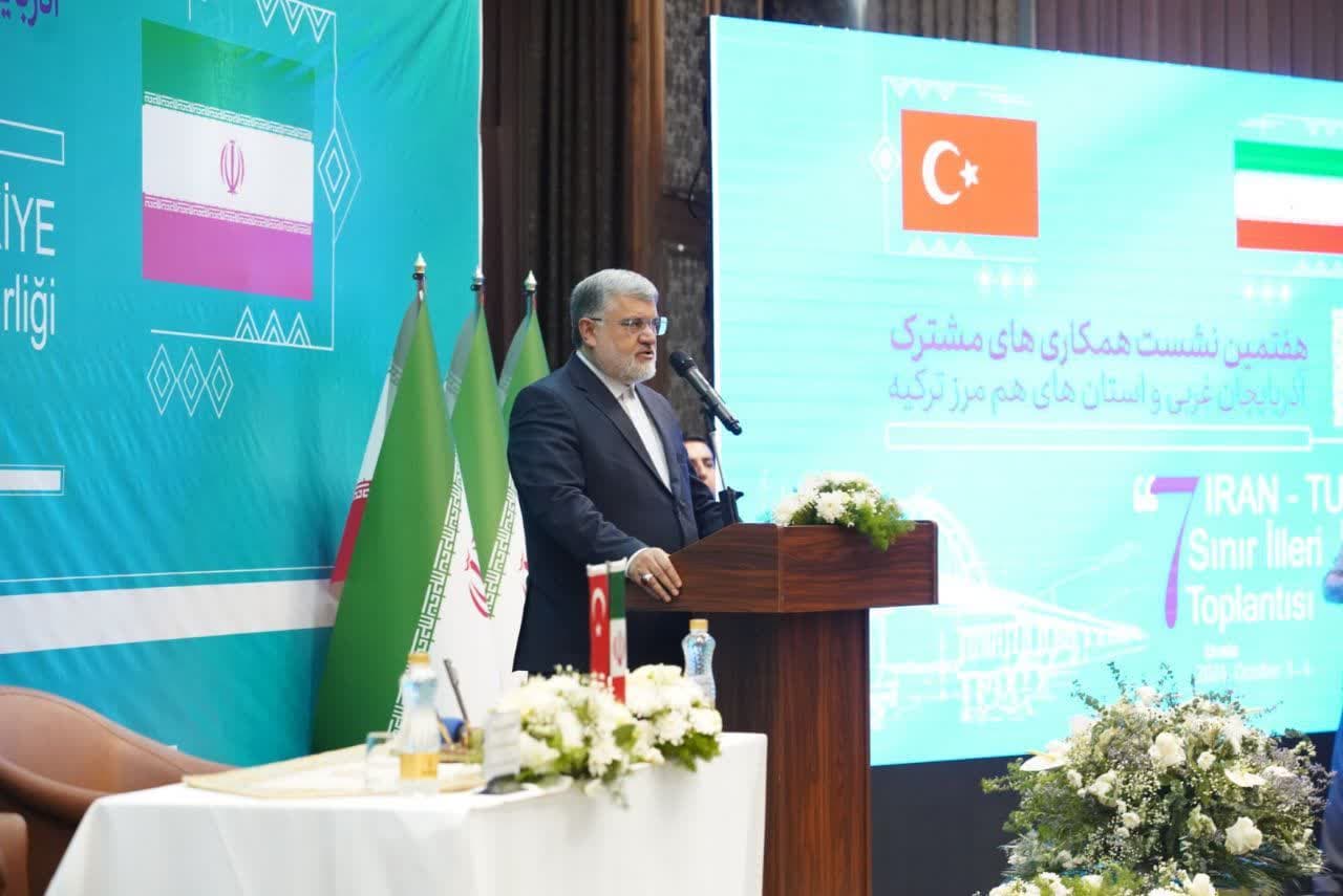 آلبوم تصویری / آیین اختتامیه هفتمین نشست همکاری های مشترک آذربایجانغربی و استانهای هم مرز ترکیه در ارومیه