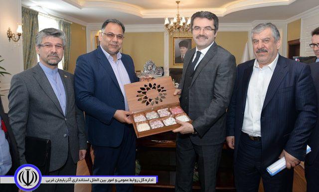 سفر معاون هماهنگی امور اقتصادی و توسعه منابع استاندار آذربایجان غربی به همراه تعدادی از فعالان اقتصادی استان به ترکیه + آلبوم تصویری