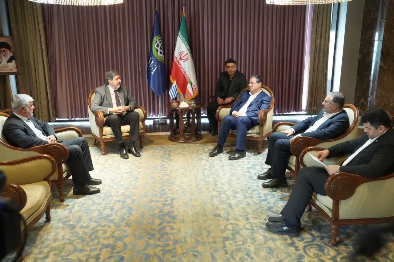 آلبوم تصویری / دیدار استاندار آذربایجانغربی با سفرای ازبکستان، اروگوئه، سریلانکا، فیلیپین و قرقیزستان