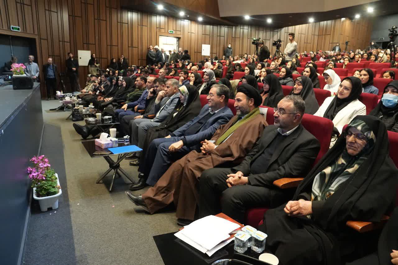 آلبوم تصویری / برگزاری رویداد استانی روشنای مهر و آیین تجلیل از بانوان تأثیرگذار آذربایجانغربی