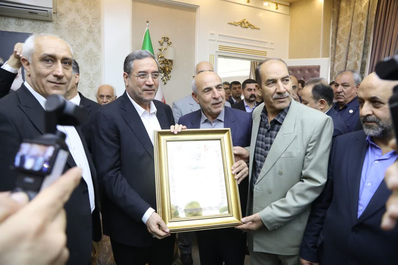 قدردانی استاندار آذربایجان‌غربی از مجاهدت اقتصادی بخش خصوصی در ایام جنگ رمضان