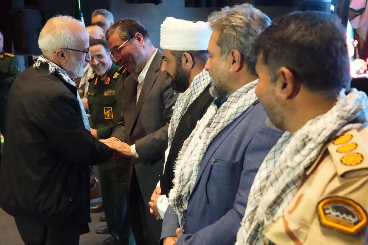 برگزاری آیین تجلیل از پیشکسوتان دفاع مقدس و مقاومت در ارومیه + تصاویر