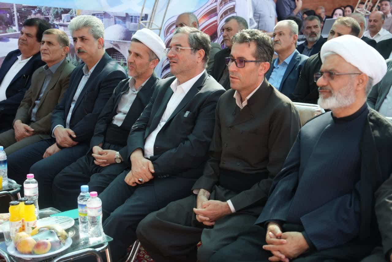 آغاز عملیات اجرایی احداث پروژه هتل پنج ستاره مهاباد + تصاویر