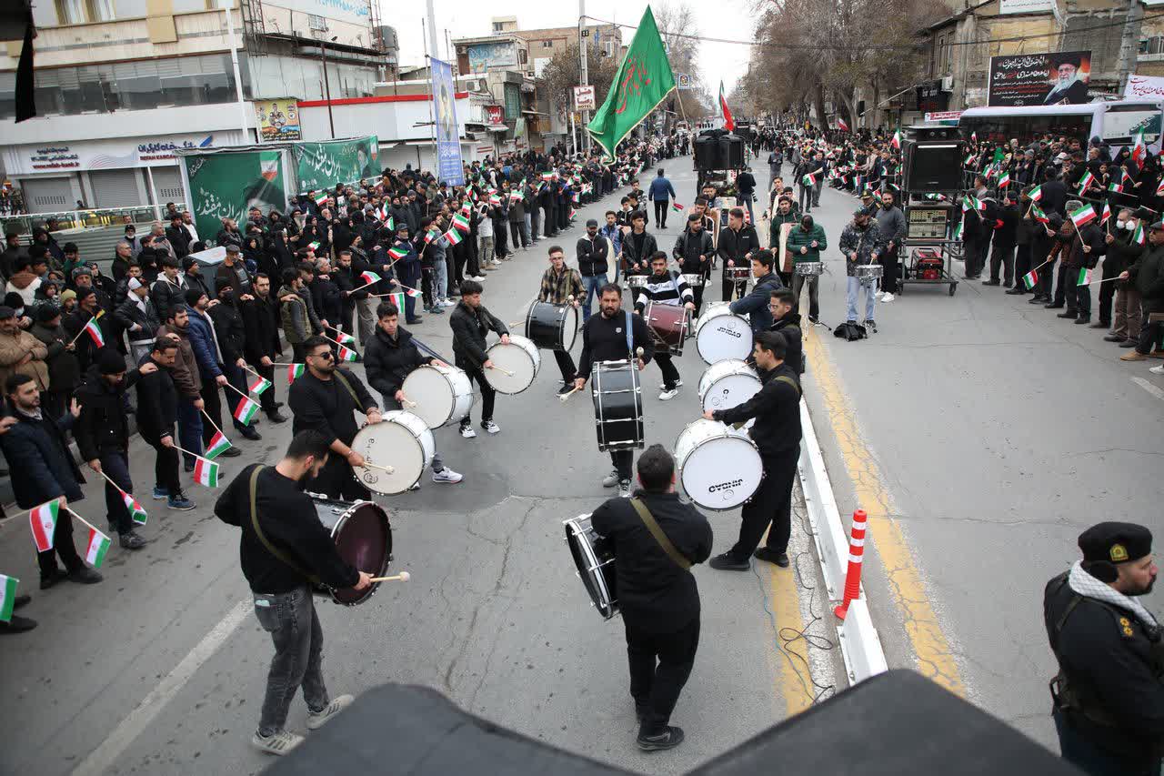 برگزاری تجمع تجدید بیعت مردمی با رهبری و عزاداری خیابانی شهادت حضرت علی (ع) + تصاویر
