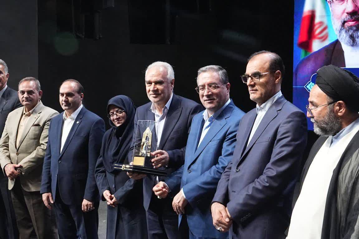 آلبوم تصویری / تجلیل از جهادگران صنعت و معدن آذربایجان‌غربی