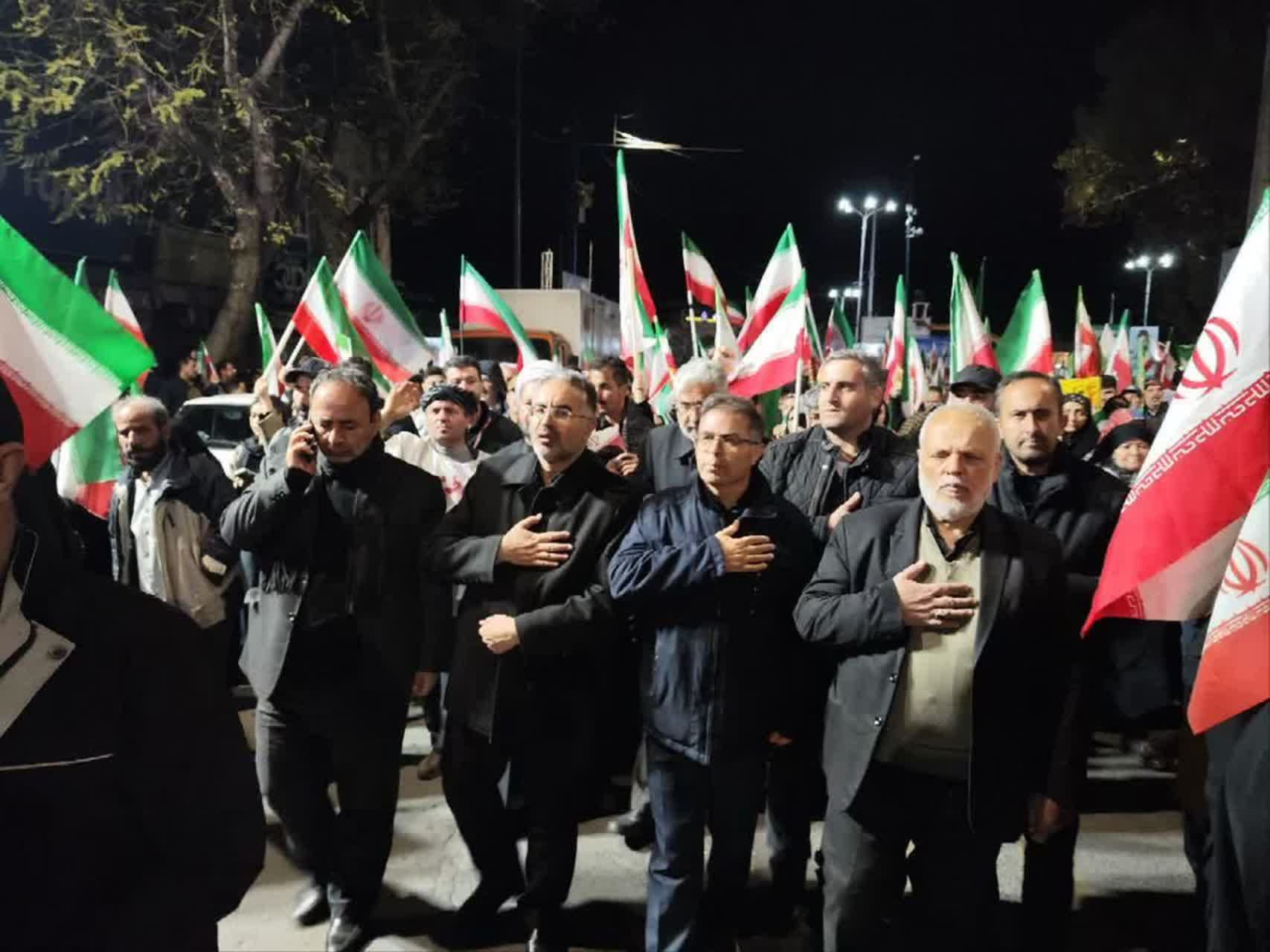 برگزاری آیین تشییع پیکر شهید سرتیپ پاسدار مکرم عظیمی با حضور گسترده مردم