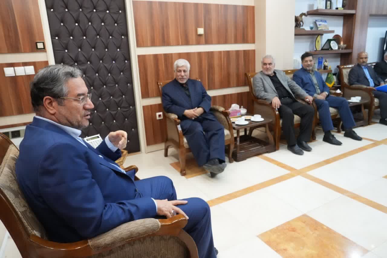 دیدار جانشین رئیس ستاد توسعه و بازسازی عتبات عالیات کشور با استاندار آذربایجانغربی + تصاویر