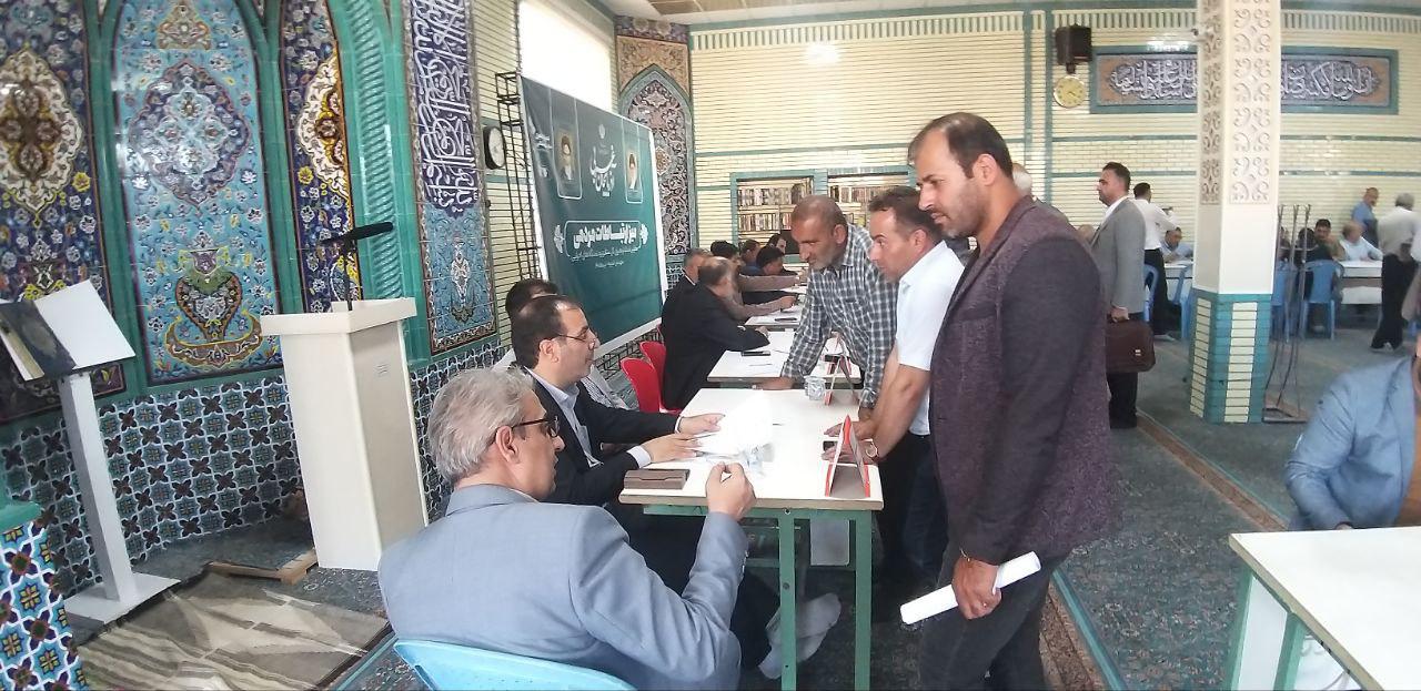 آلبوم تصویری / پیگیری مشکلات شهرستان اشنویه توسط مدیران استانی