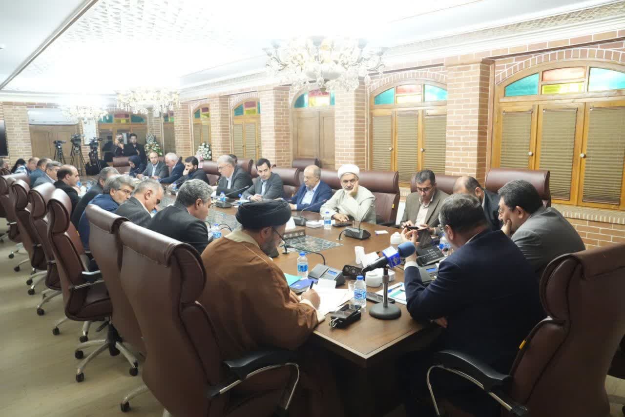 برگزاری نشست مشترک وزیر صمت و استاندار آذربایجانغربی با اعضای مجمع نمایندگان استان در مجلس + تصاویر