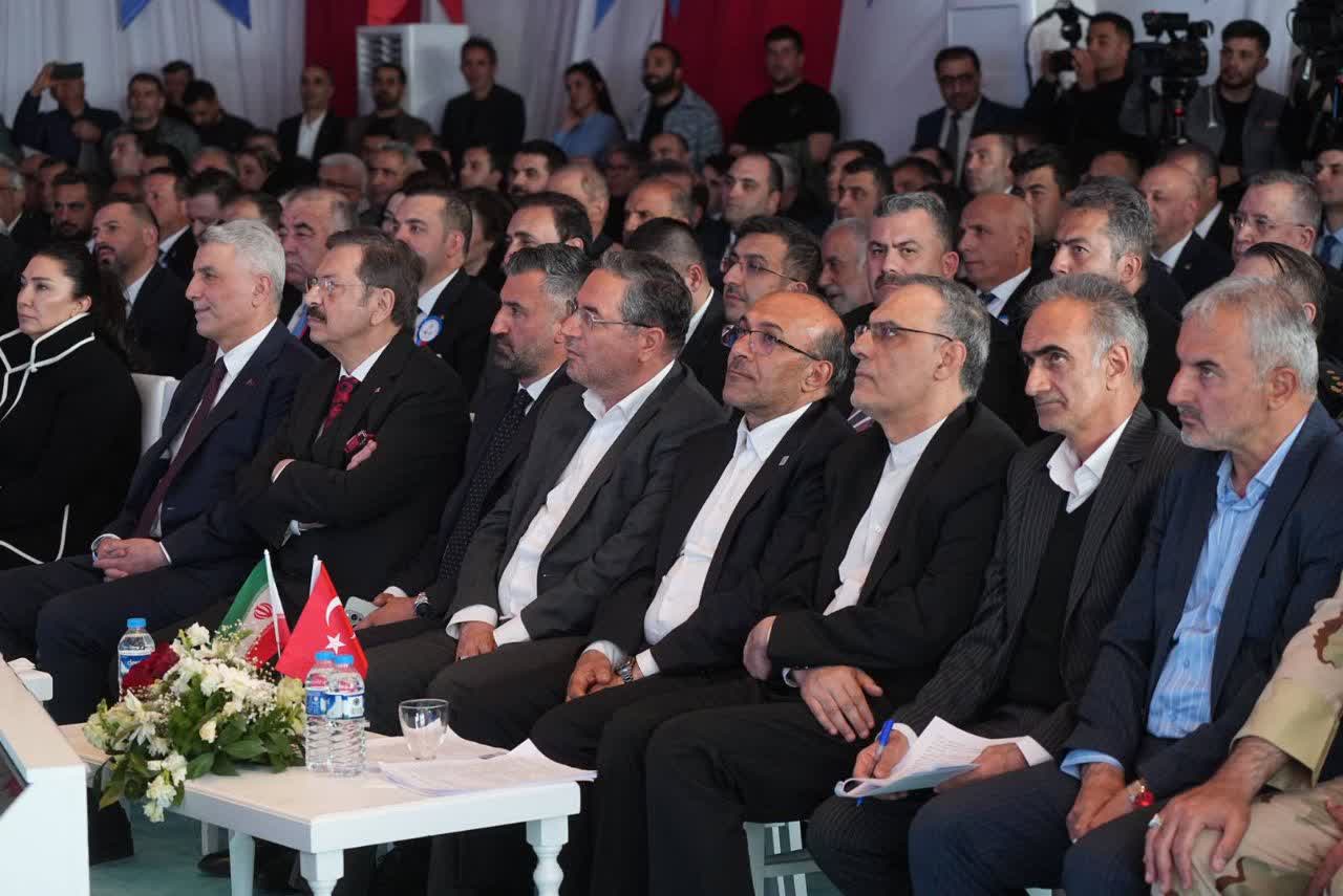 آلبوم تصویری / افتتاح گمرک گوربلاک ترکیه در مرز مشترک با ایران