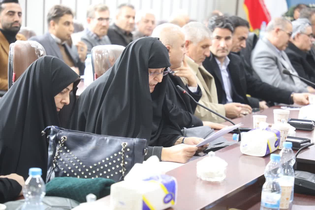 آلبوم تصویری / دیدار استاندار آذربایجانغربی با جمعی از اقشار مختلف مردم شهرستان پیرانشهر